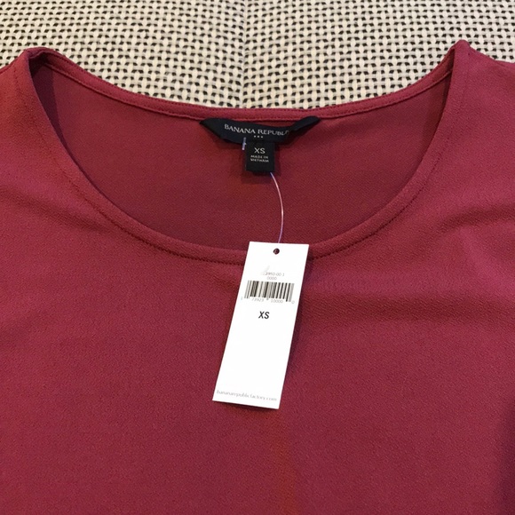 NWT • Banana Republic Factory • Sleeveless Top - Picture 6 of 6